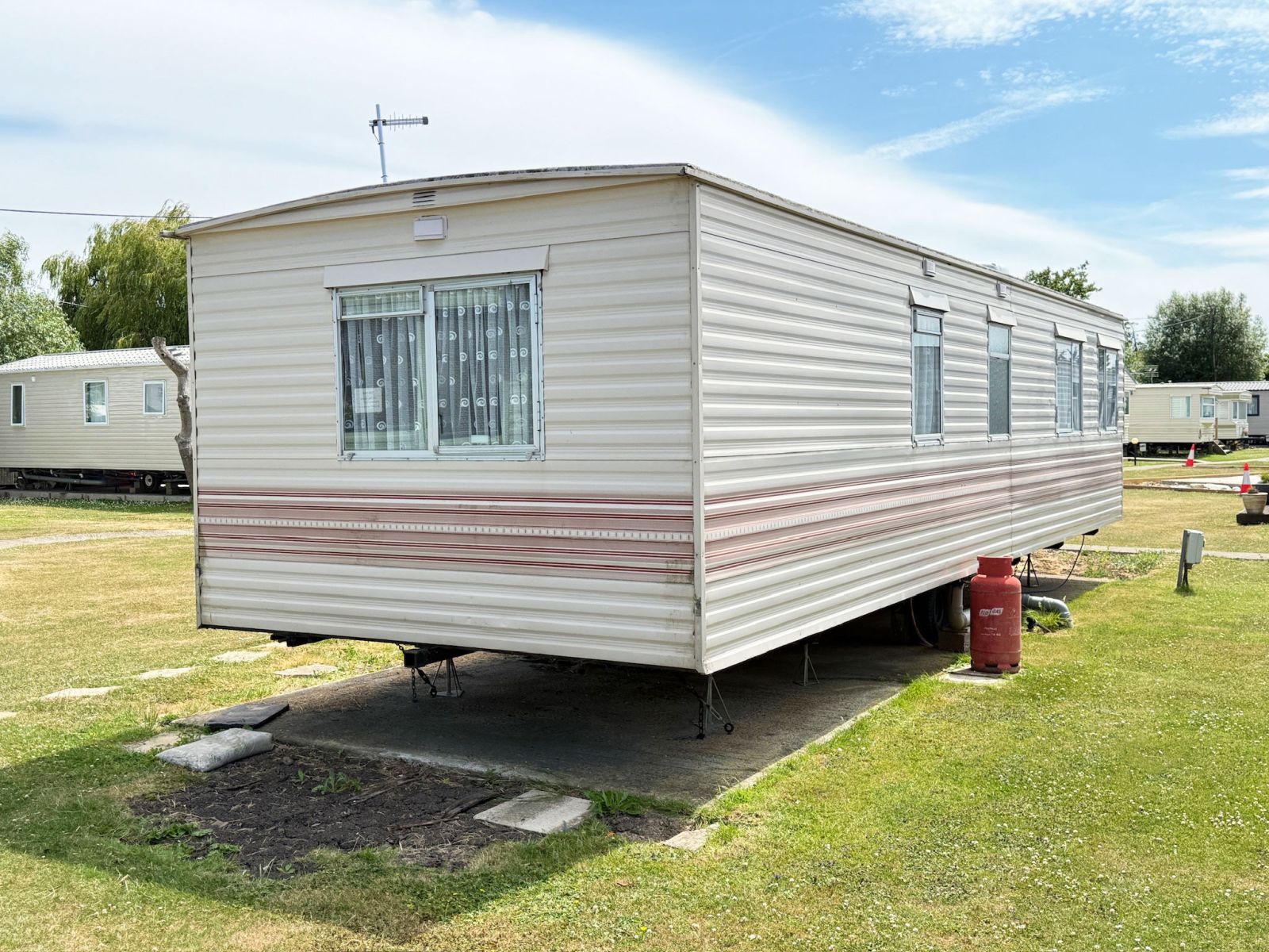 1998 Cosalt Tourino Static Caravan For Sale